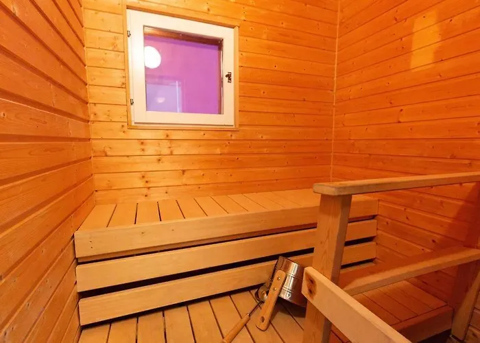 Rivitalokaksio 52m2 Sauna, Autokatospaikka, Pyykinpesukone, Ilmastointi Appartement *